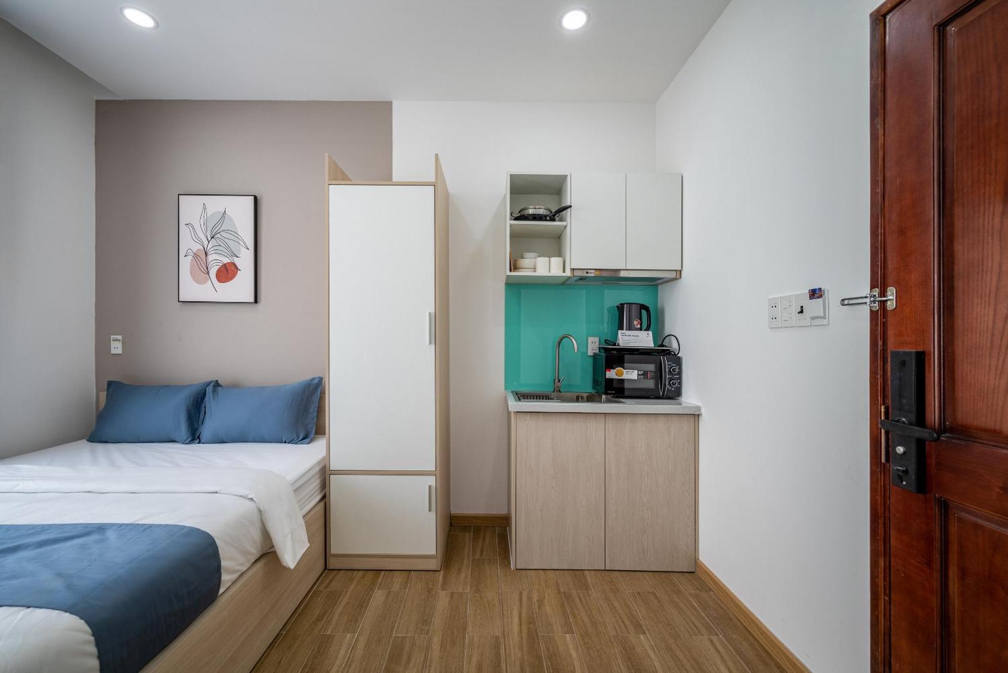 Cozrum Homes - Selina Apartment Ho Chi Minh City